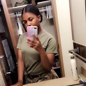 Meet your Posher, Latonya